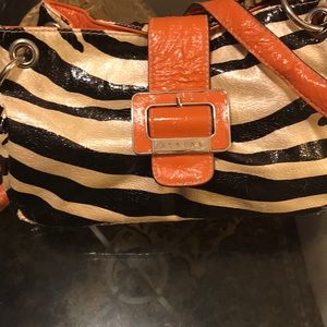 🔥🔥🔥 Strada Shoulder Bag